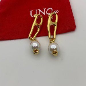 Uno de 50 PEARL & MATCH EARRINGS Double Link Gold Earrings With a peal